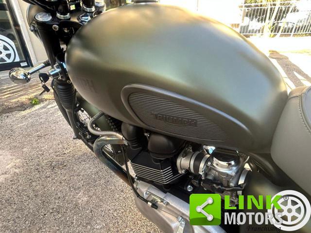 TRIUMPH Bonneville T100 986 MF Steve MC Queen number 698 limited edition