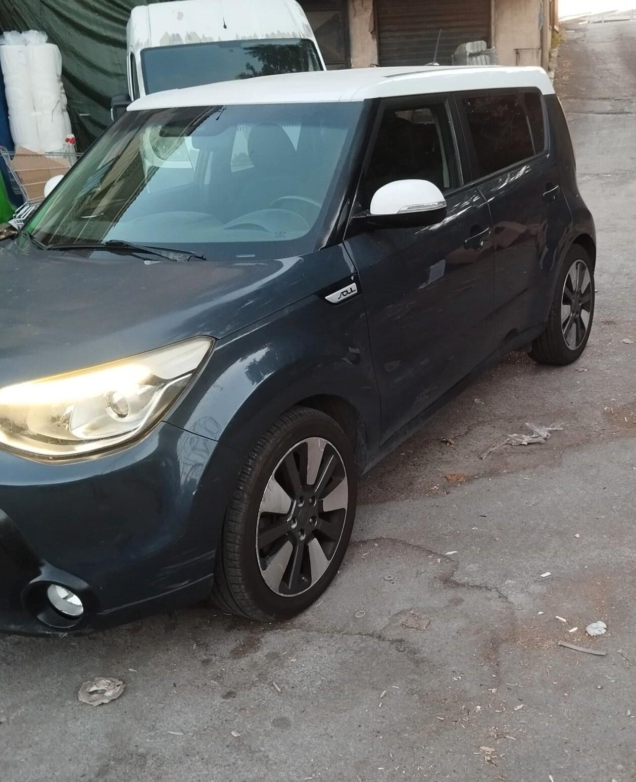 Kia Soul 1.6 CRDi cambio automatico