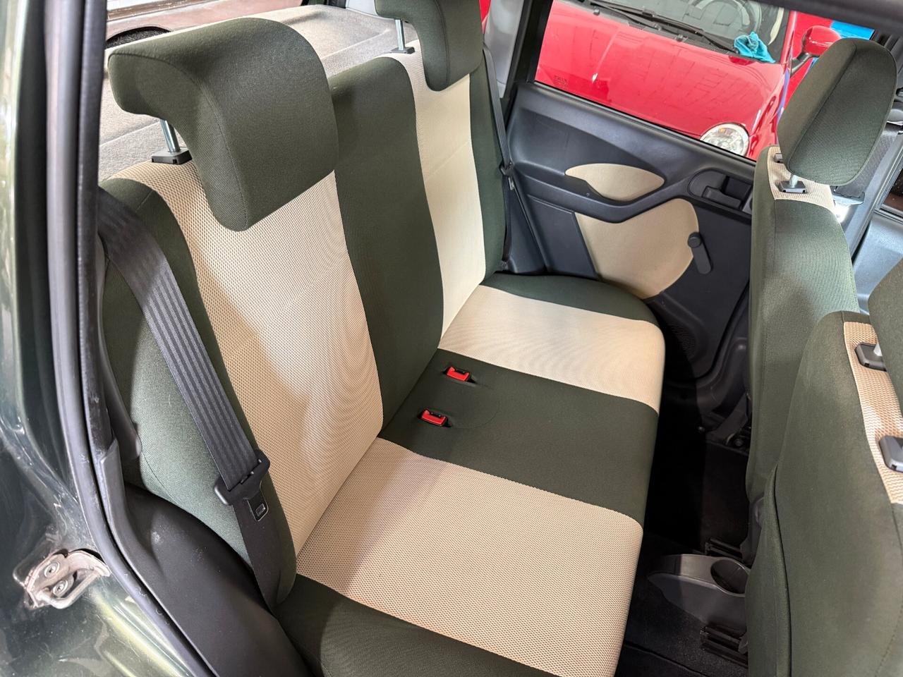 Fiat Panda 1.3 MJT 16V 4x4 Cross PARI AL NUOVO !!
