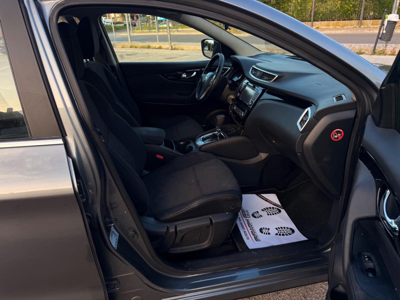 Nissan Qashqai Automatico GARANZIA 12 mesi