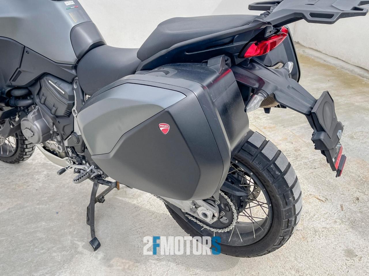 Ducati Multistrada V4 travel&radar aviator