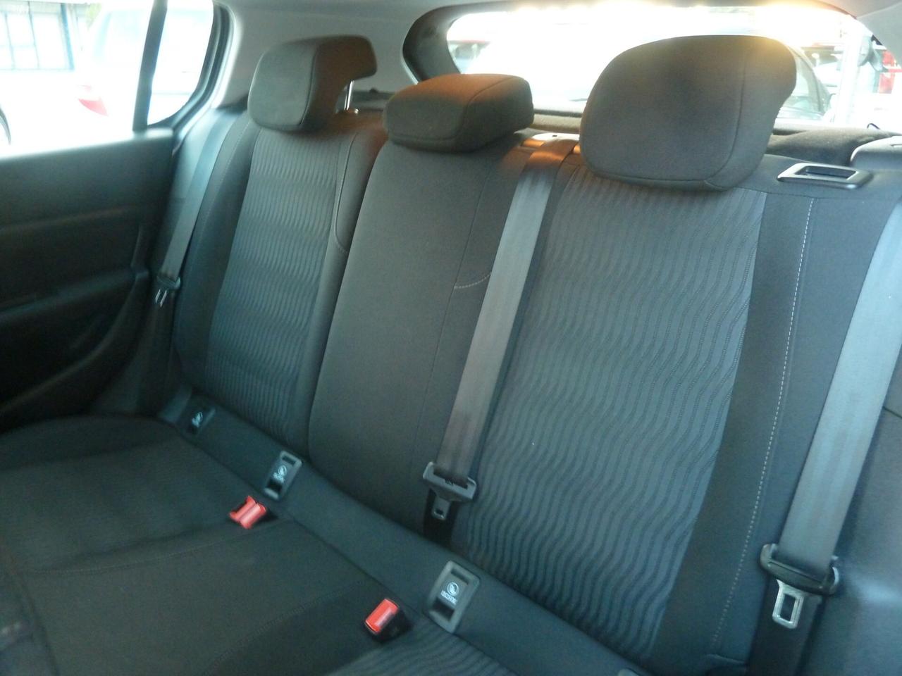 Peugeot 308 1.6 HDi 92 CV Active