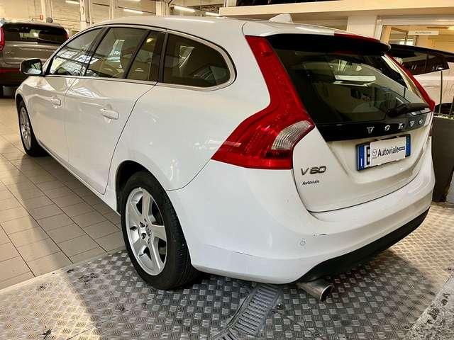 Volvo V60 V60 2.0 d3 Momentum Tagliandata