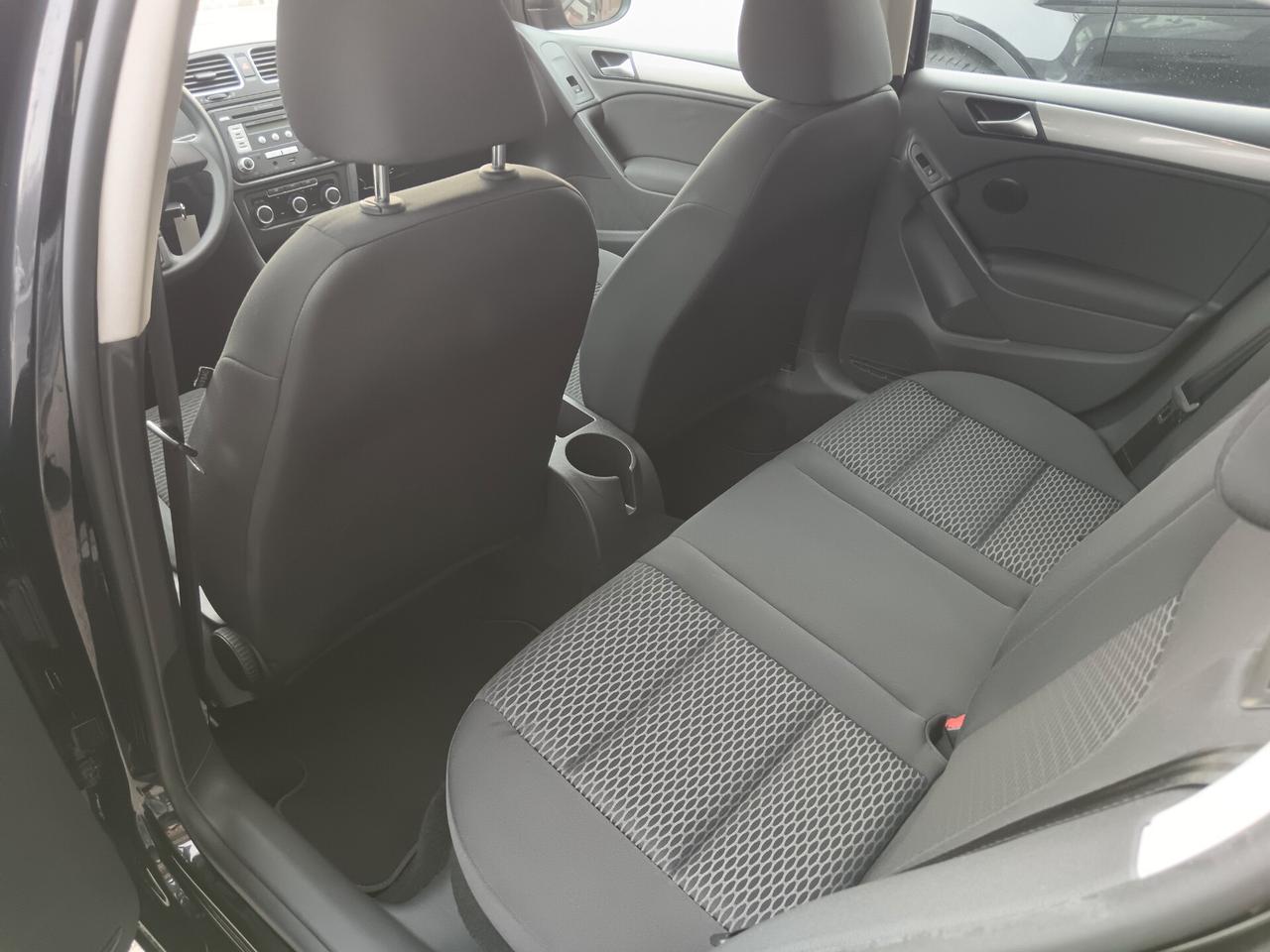 Volkswagen Golf 1.6 TDI 105CV NEOPATENTATI