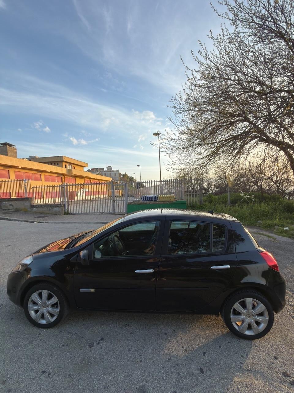 Renault Clio 1.5 dCi 85CV 5 porte Dynamique