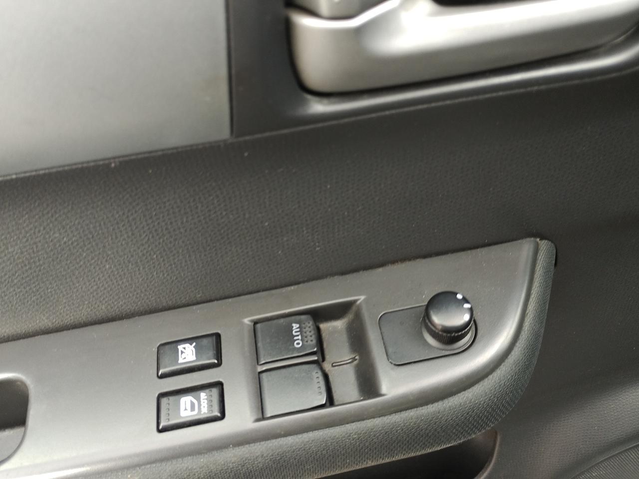 Suzuki Swift 3 Porte Swift 3p 1.3 16v GL Safety Pack GPL