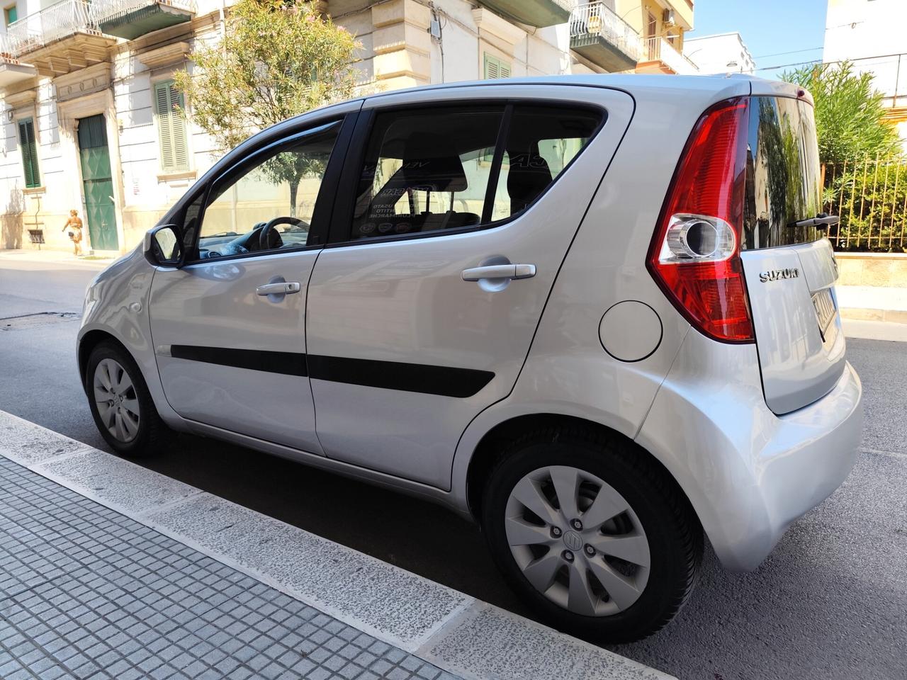 Suzuki Splash 1.0 BENZ/GPL 65CV PERFETTA