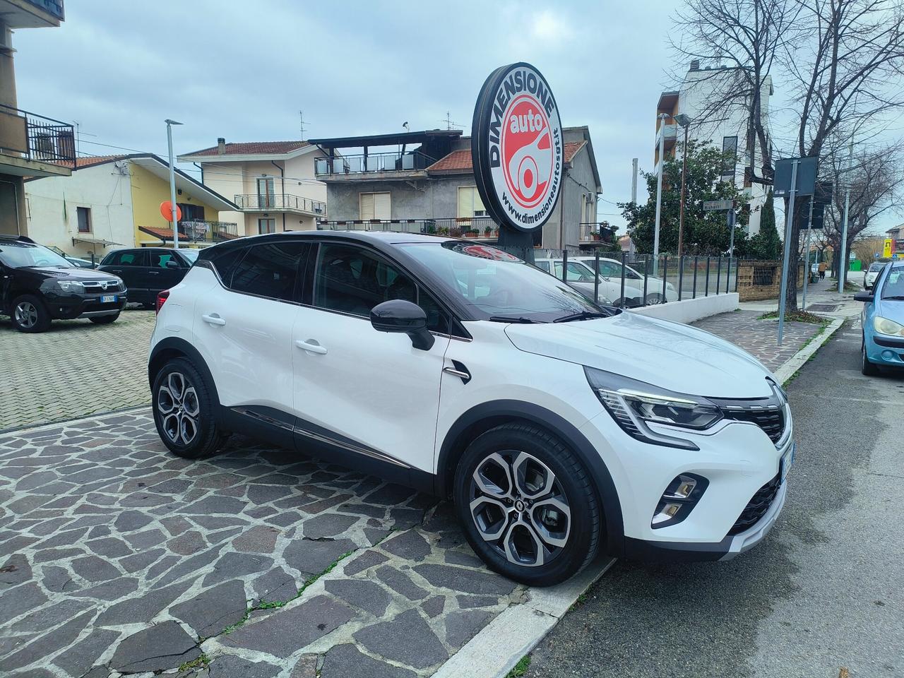 Renault Captur Full Hybrid E-Tech 145 CV Techno