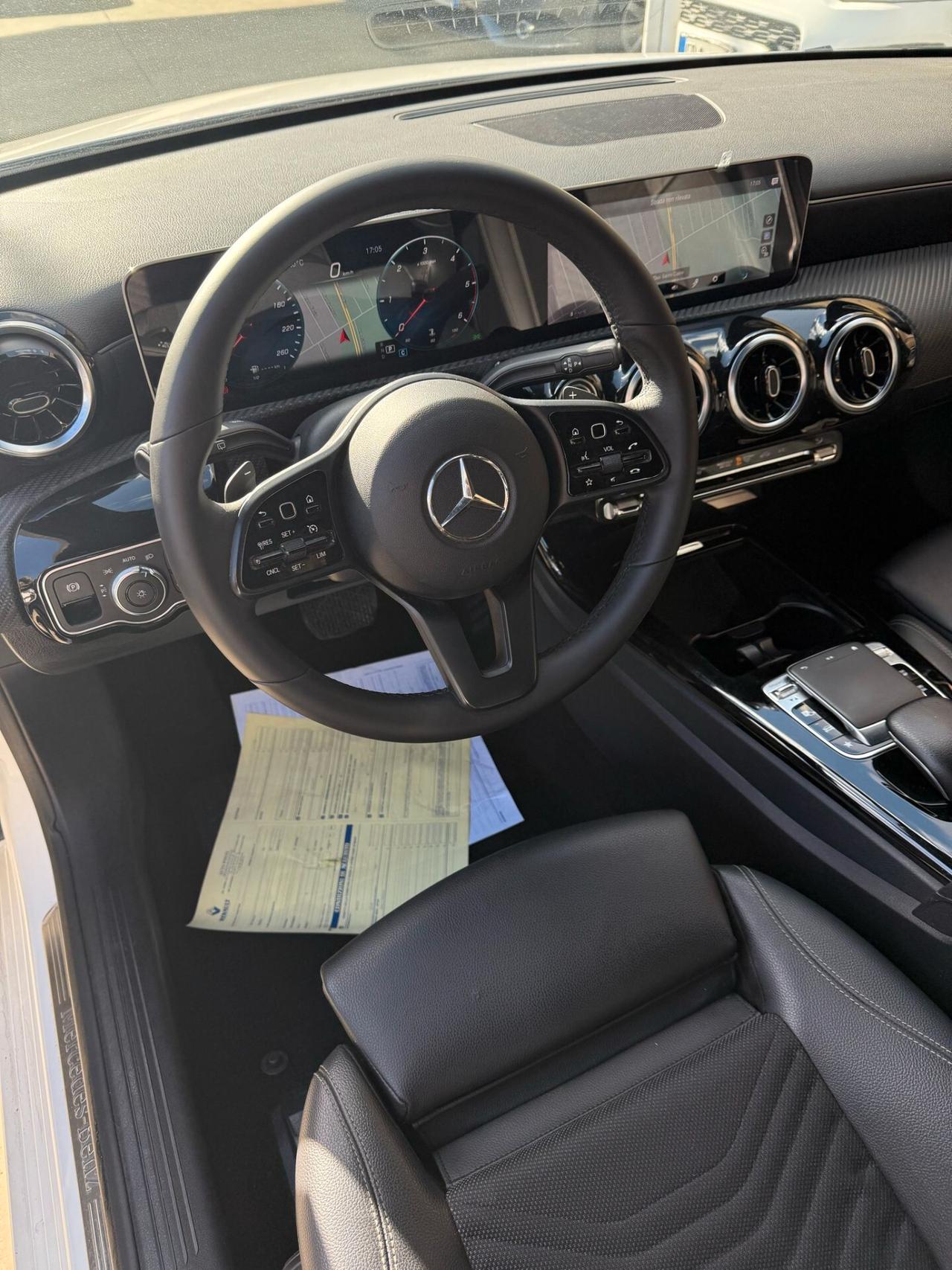 MERCEDES A180 1,5 CAMBIO AUTOMATICO