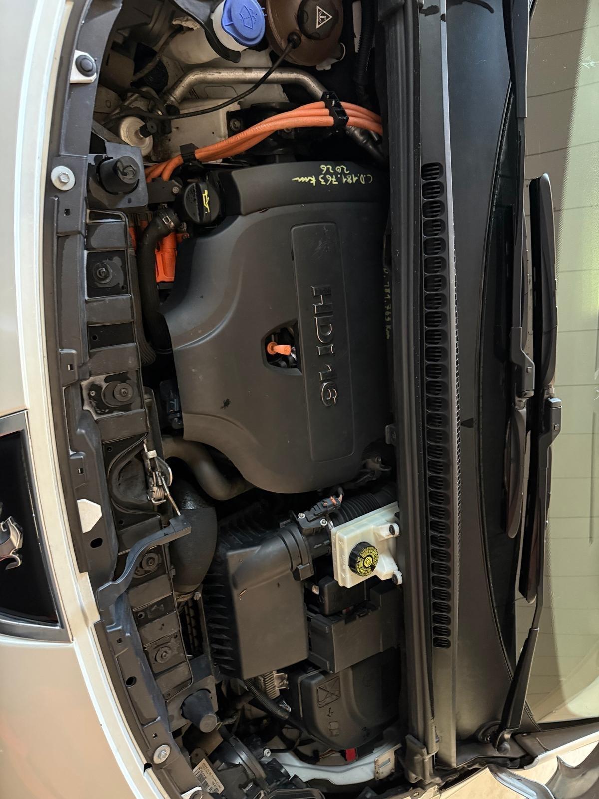 Peugeot 3008 HYbrid4
