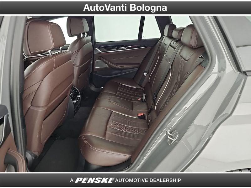 BMW Serie 5 540d 48V xDrive Touring Msport