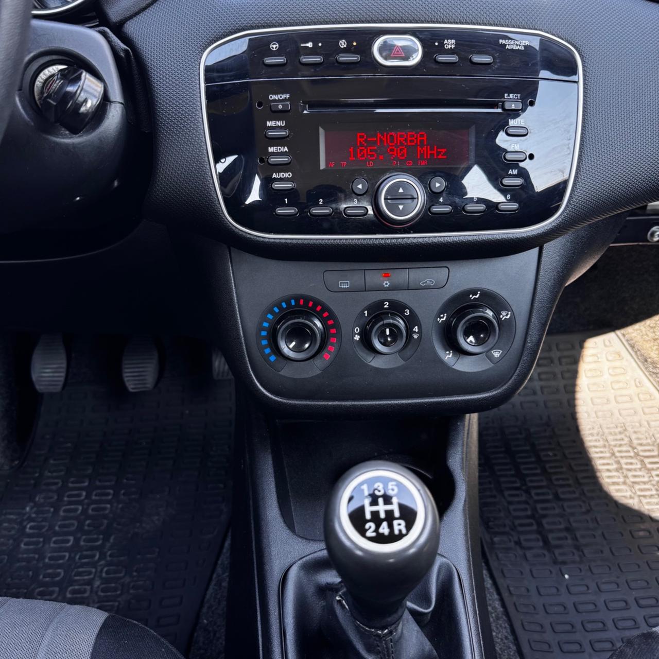 Fiat Punto 1.3 MJT II S&S 95 CV 5 porte Street