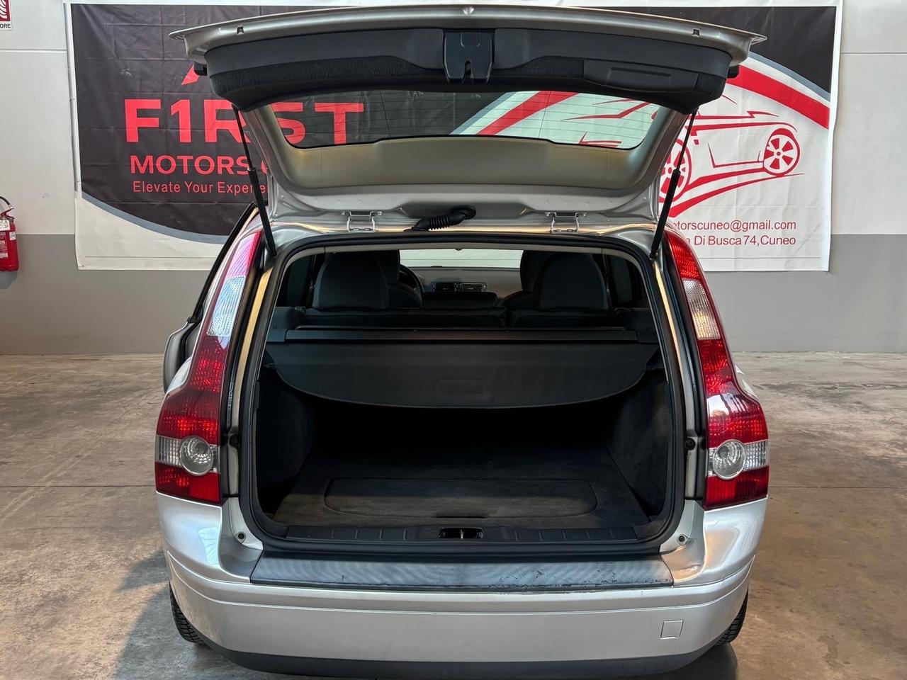 Volvo V50 2.0 D cat Summum