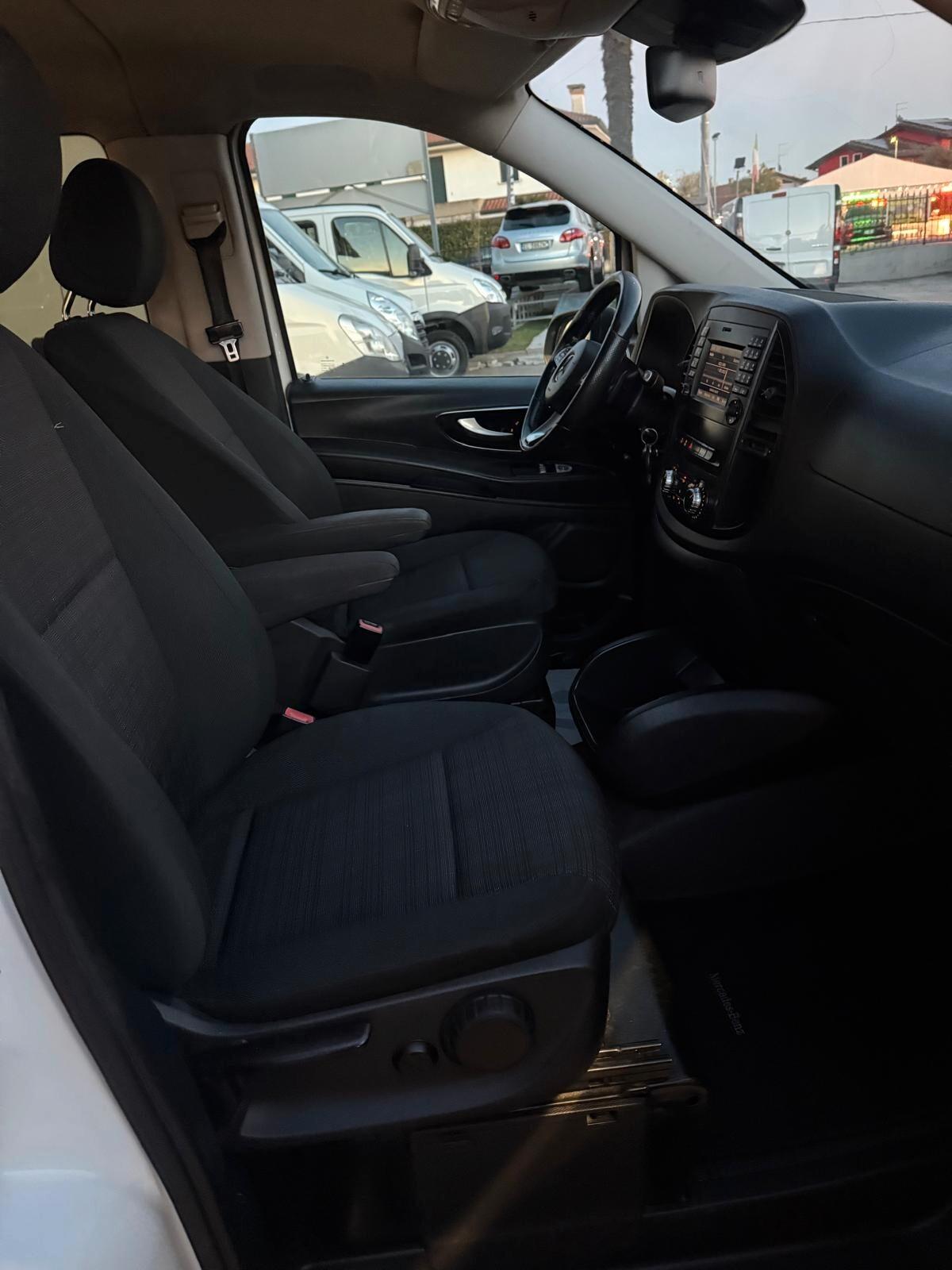 Mercedes Benz 116 CDI AUTOMATICO 6 POSTI AUTOCARRO MIXTO COMPACT