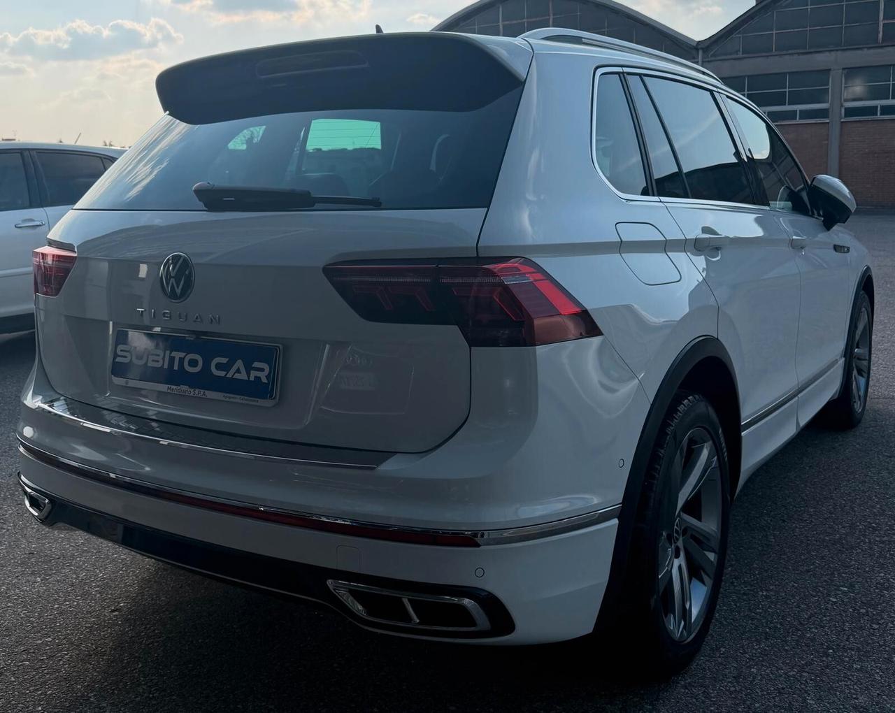 Volkswagen Tiguan 2.0 TDI 150 CV SCR DSG R-Line