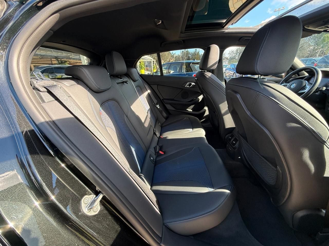 Bmw 118d 5p. MSport Pro Tetto Automat Pelle Full Led Navi HDisplay