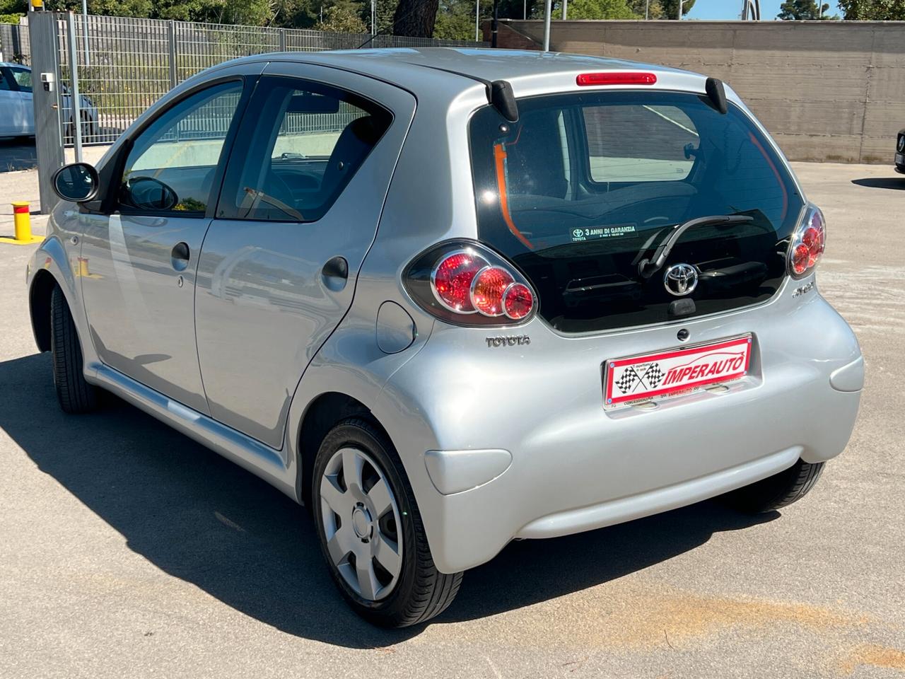 Toyota Aygo 1.0 12V VVT-i 5 porte Now