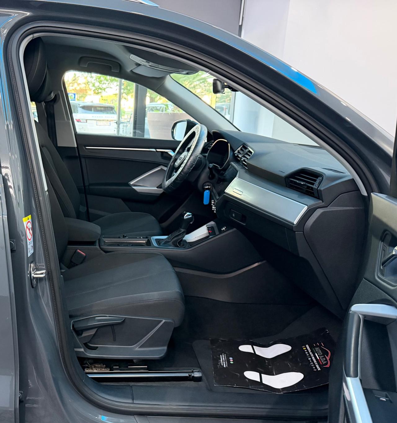 Audi Q3 35 TDI quattro S tronic Business
