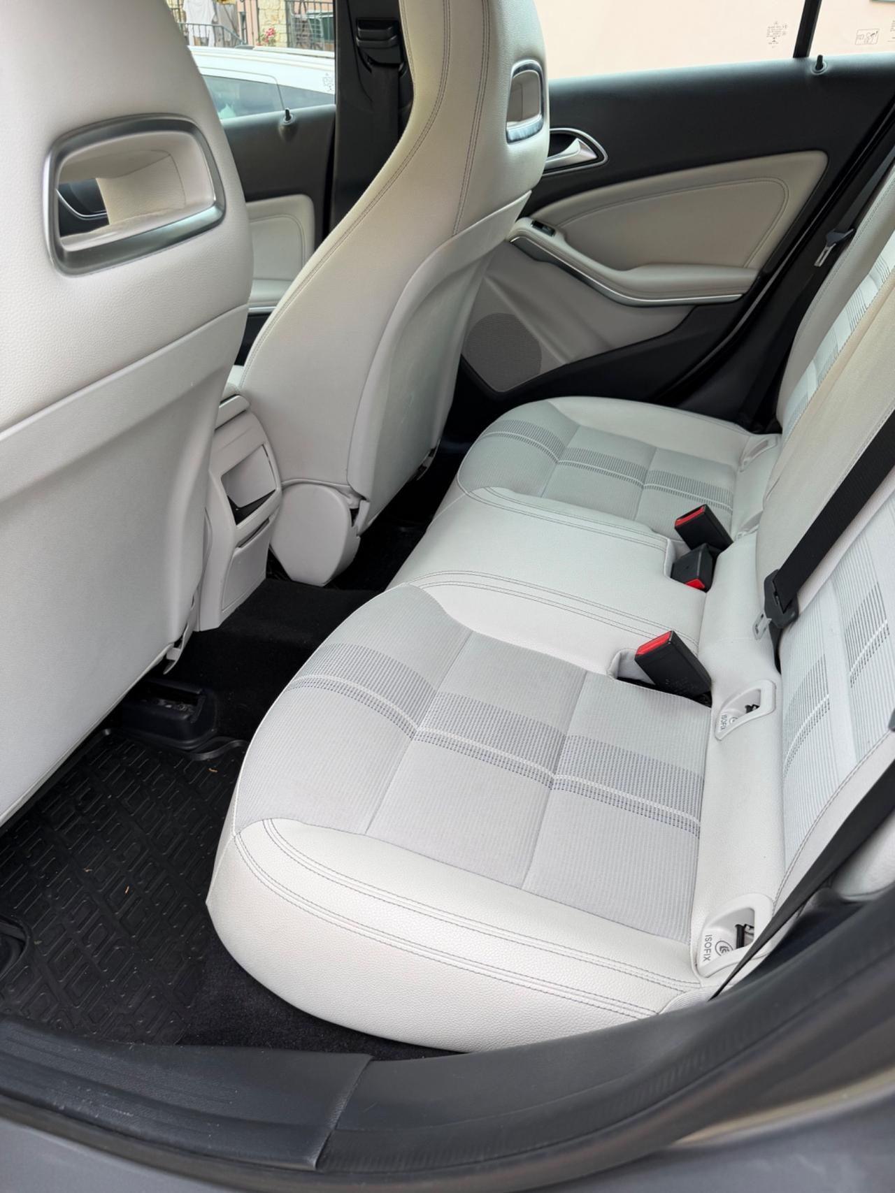 Mercedes-benz A 160 CDI BLUEEFFICIENCY SPORT KMCERT UNICOPR