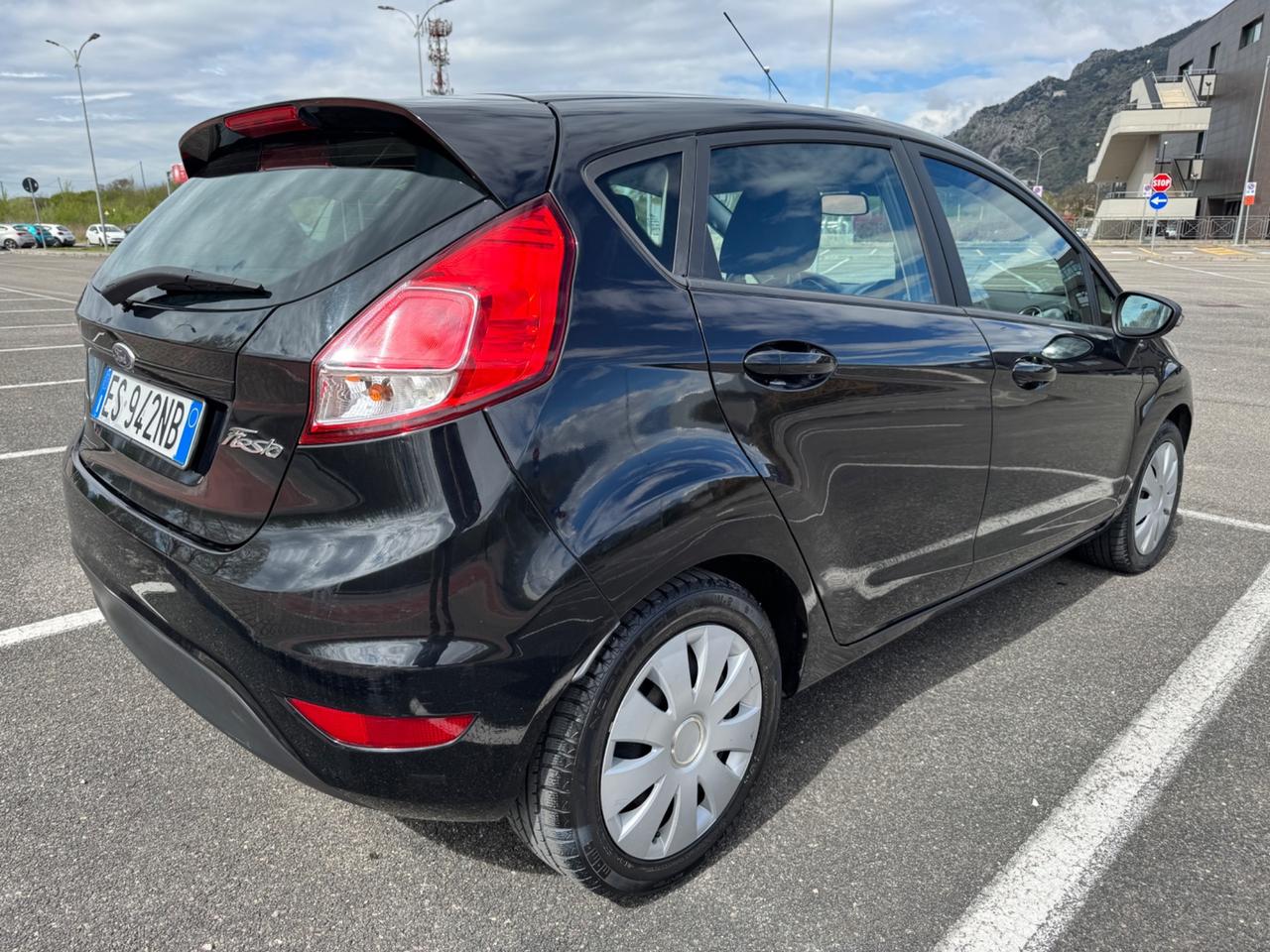 Ford Fiesta 1.5 TDCi 75CV 5 porte Titanium