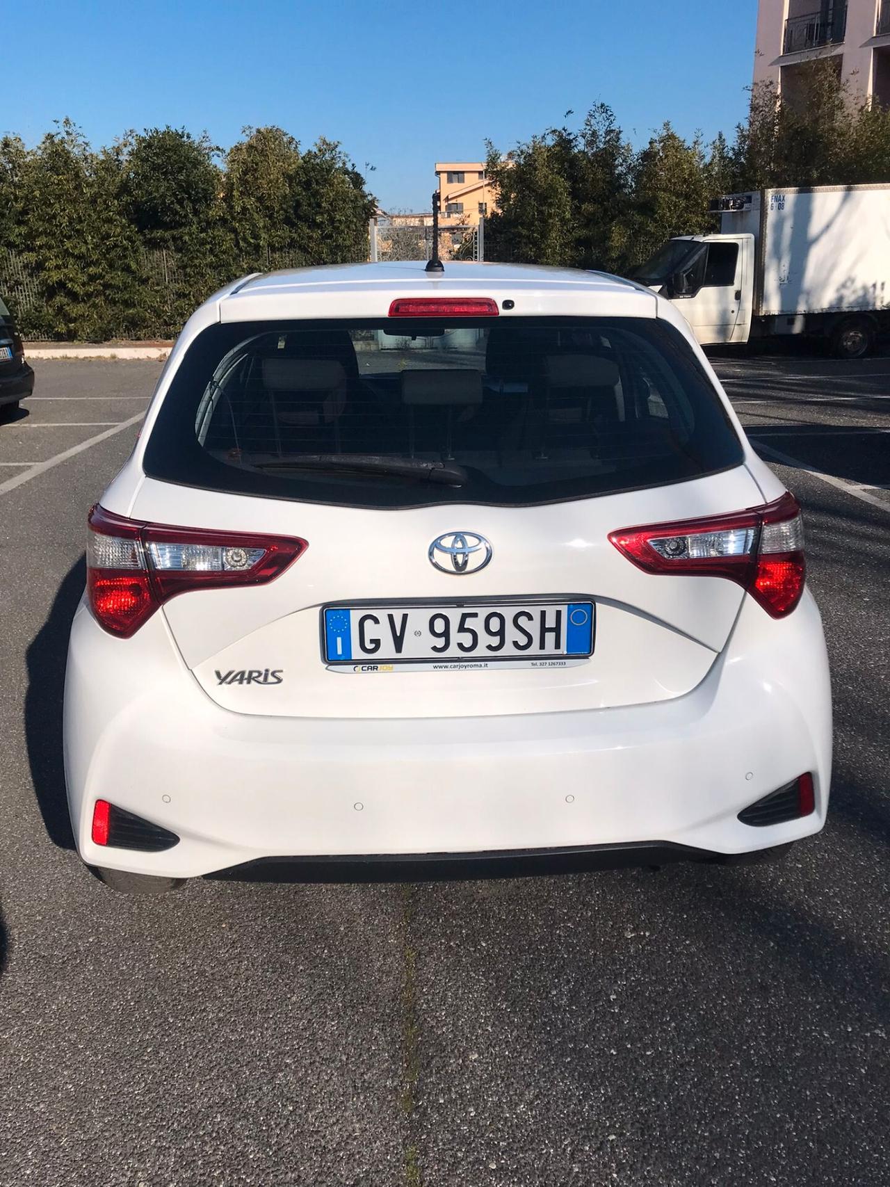 Toyota Yaris 1.0 5 porte Active