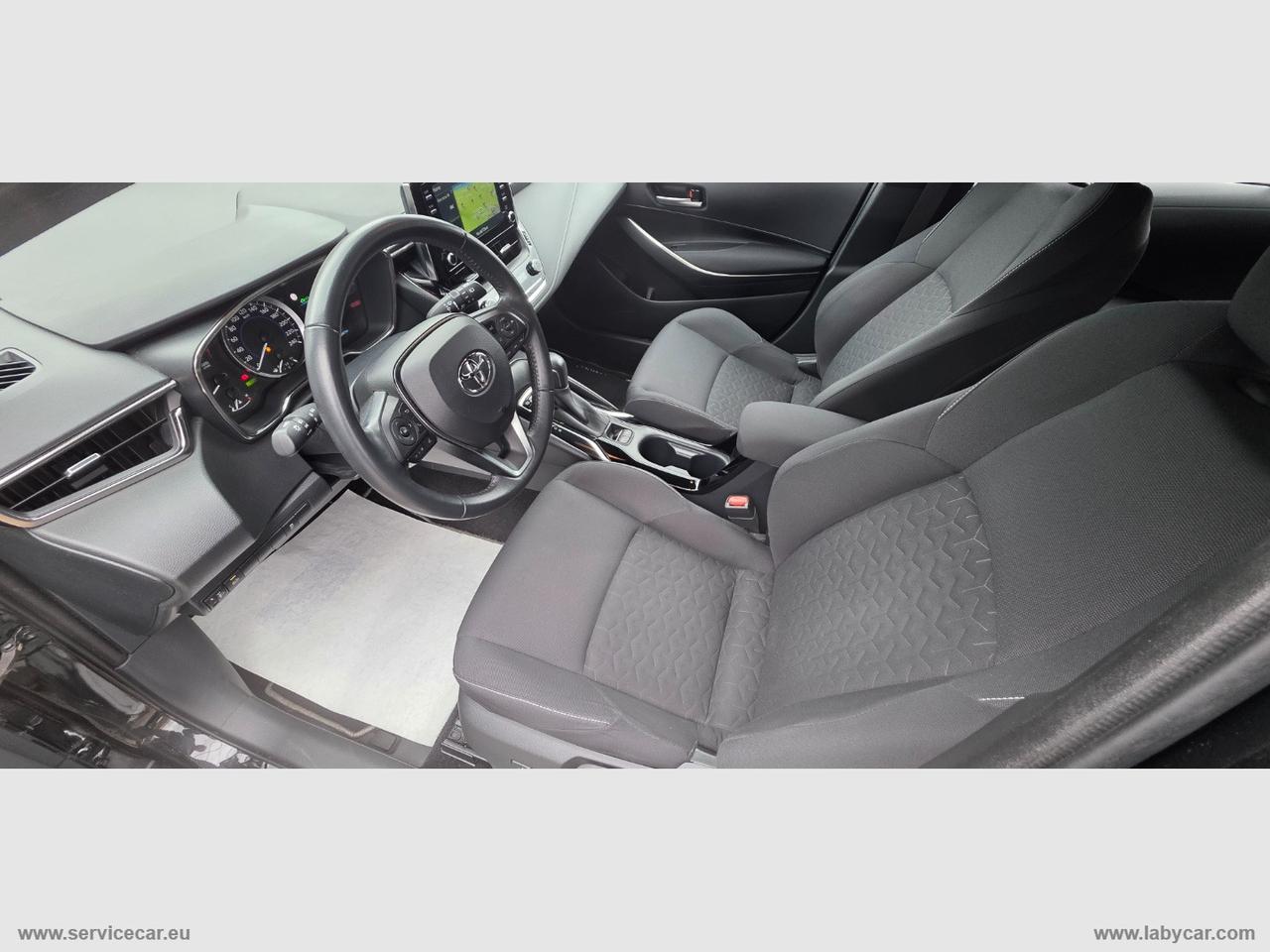 TOYOTA Corolla TS 1.8 Hybrid Business Tech