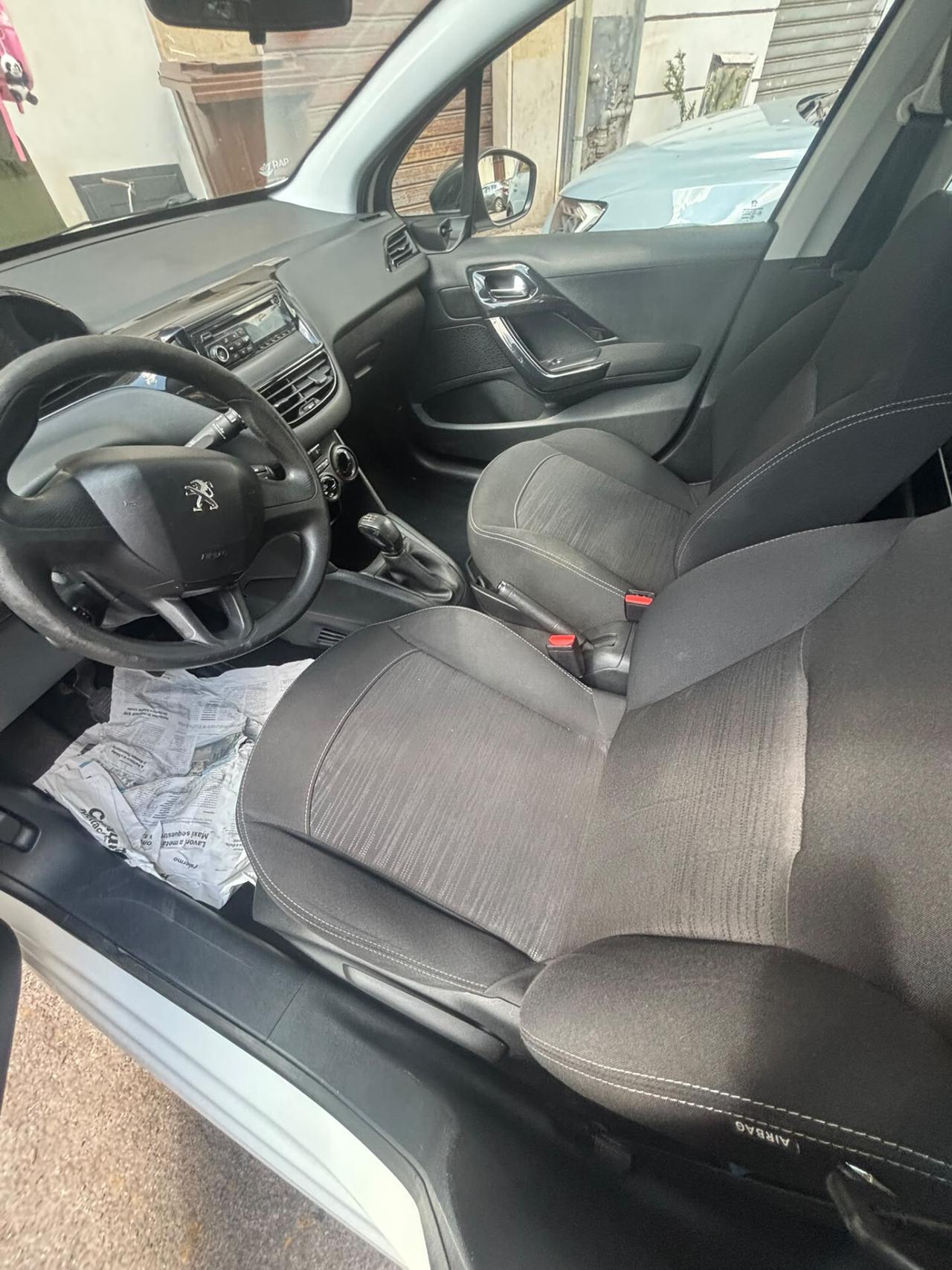 Peugeot 208 1.4 HDi 68 CV 5 porte Van Pack