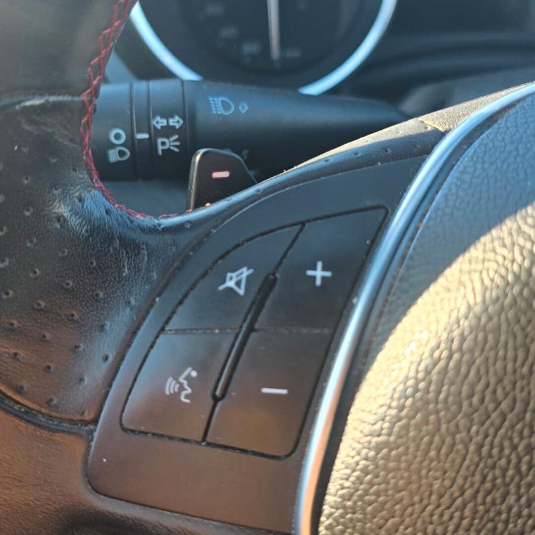 Alfa Romeo Giulietta Sport **CAMBIO AUTOMATICO**