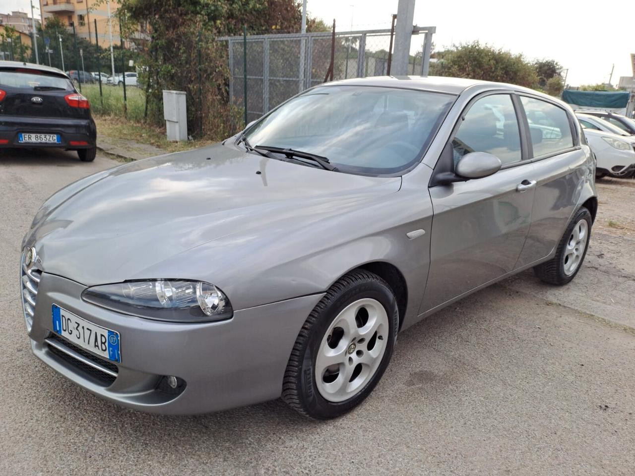 Alfa Romeo 147 1.6 benzina - 5 porte