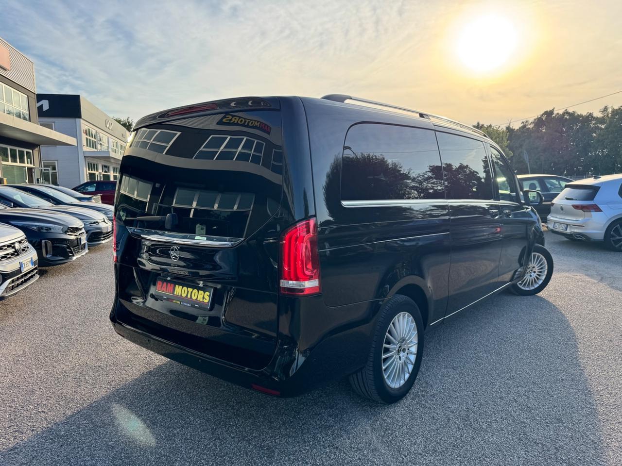 Mercedes-benz V 220 d Automatic Premium Extralong