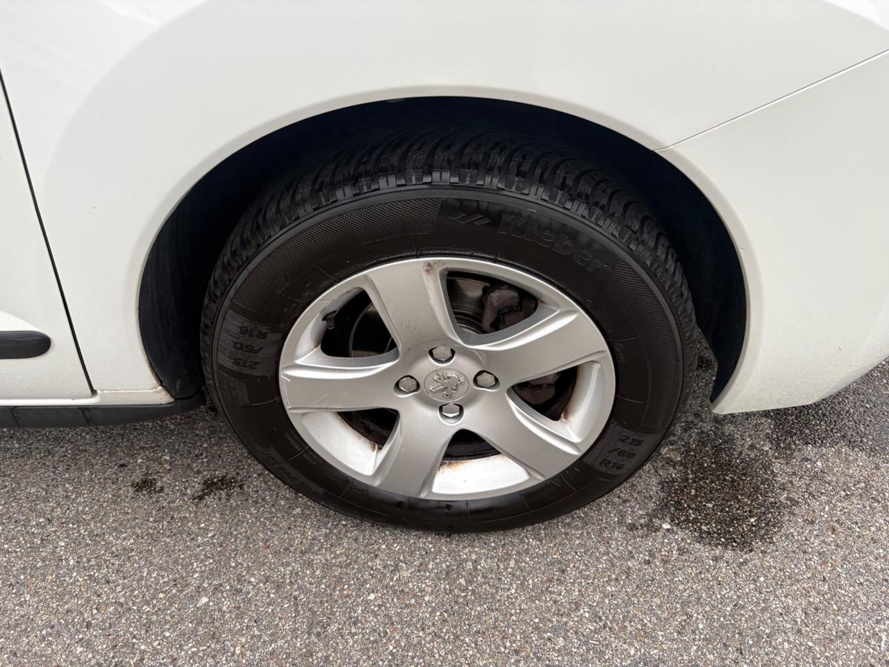 Peugeot 3008 1.6 HDi 112CV Tecno