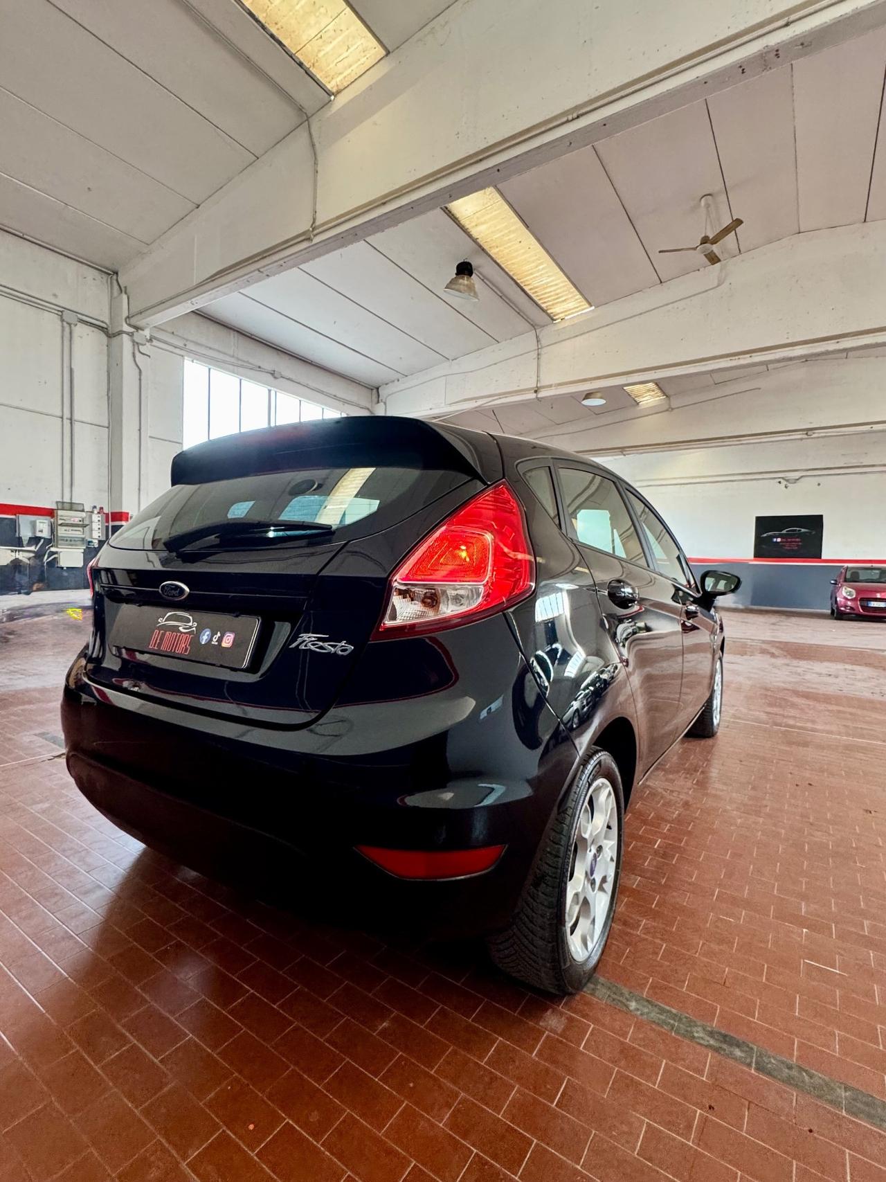 Ford Fiesta 1.4 5p. Bz.- GPL Titanium