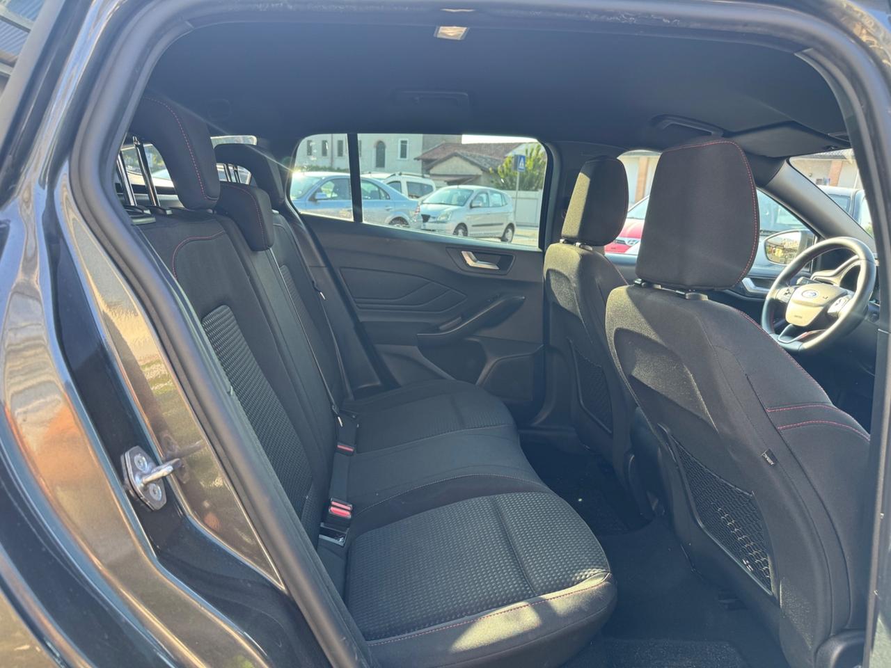 Ford Focus 1.5 120 CV aut. SW ST-Line Design