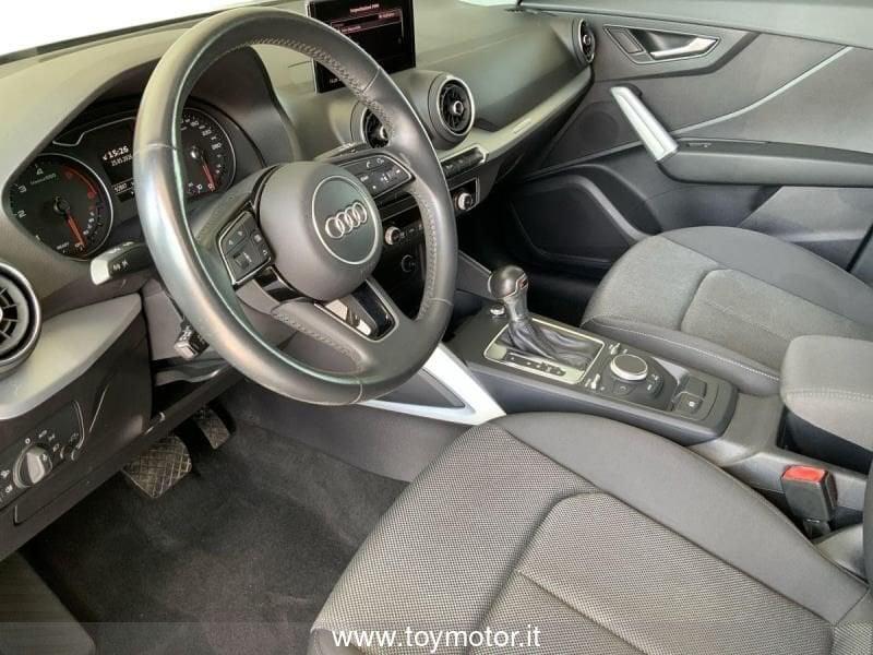 Audi Q2 30 TDI S tronic Identity Black