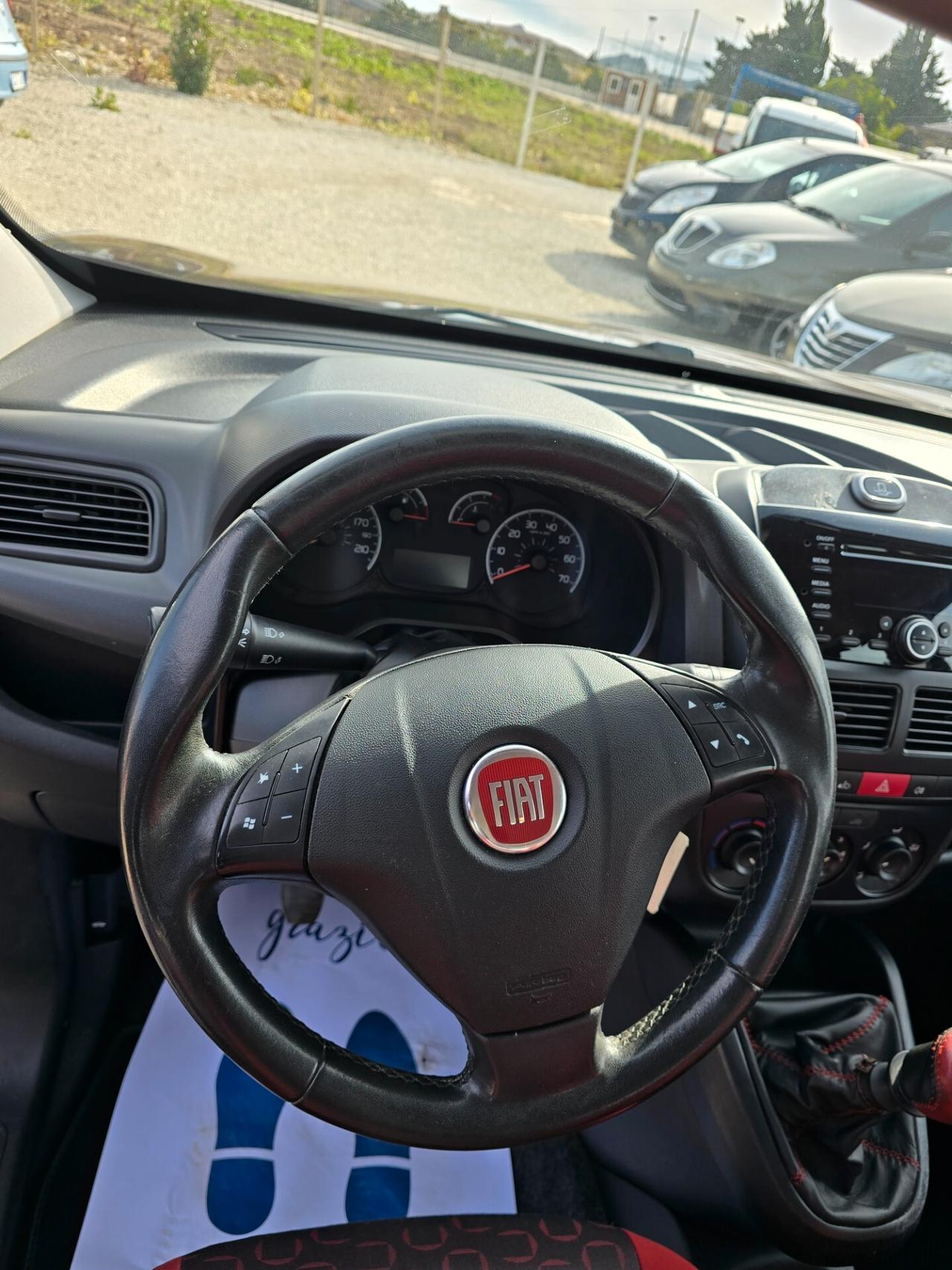 Fiat Doblo Doblò 5 posti