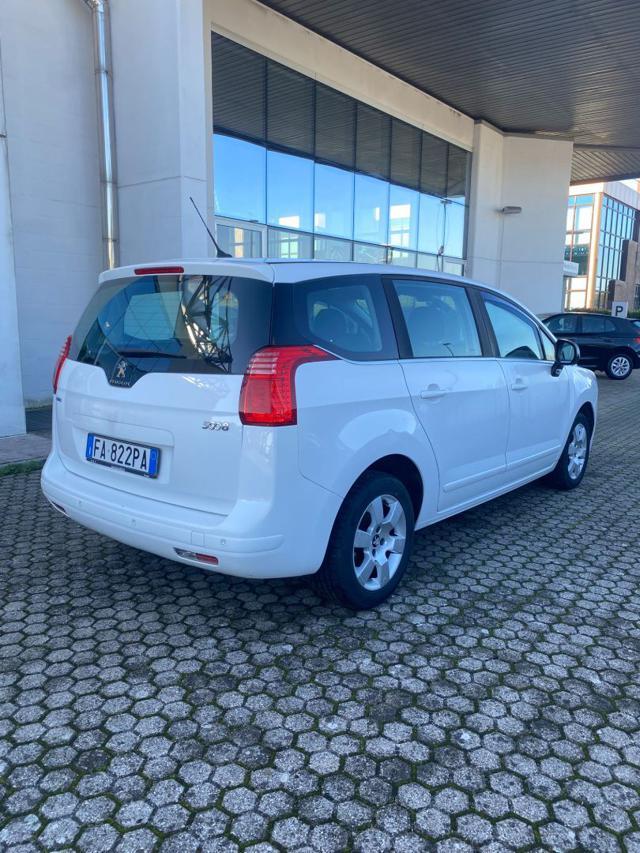 PEUGEOT 5008 BlueHDi 120 S&S NEO PATENTATO 7 POSTI