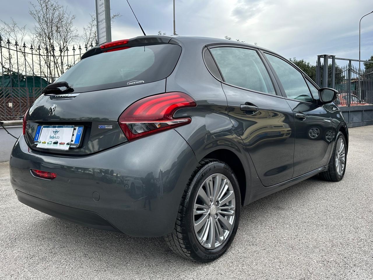 Peugeot 208 1.2 Benz/Gpl 82CV Allure Anno 2016