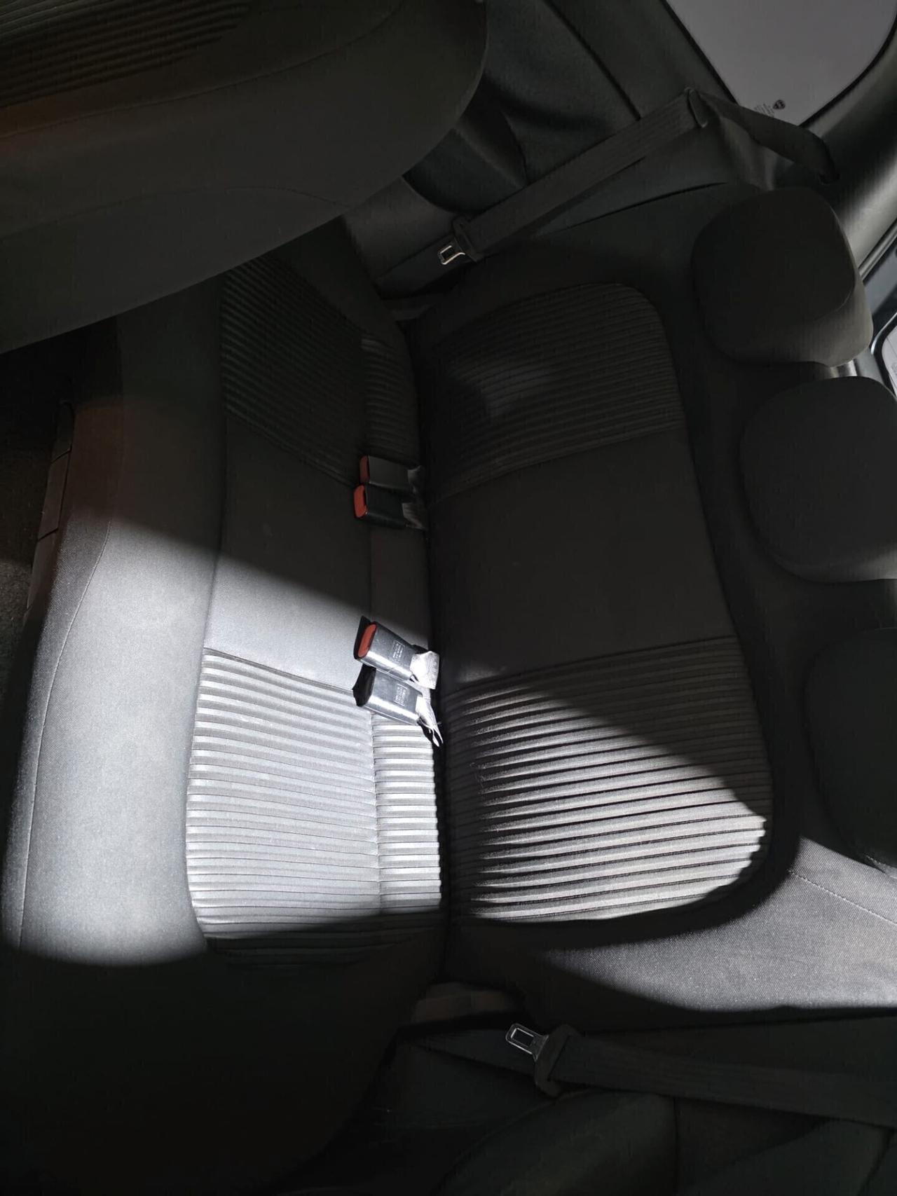 Lancia Ypsilon 1.4 Oro