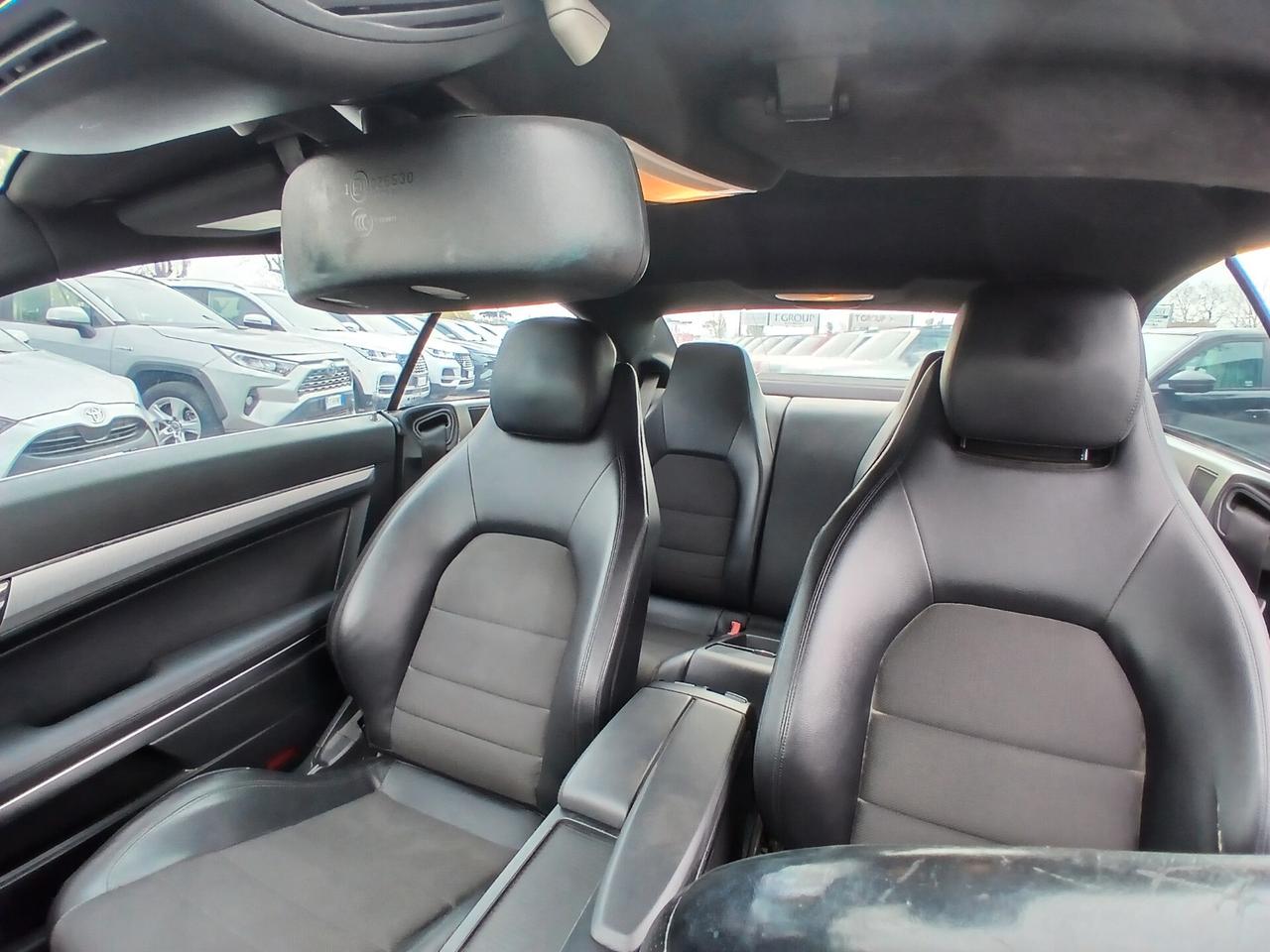 Mercedes-benz E 220 CDI Coupé BlueEFFICIENCY