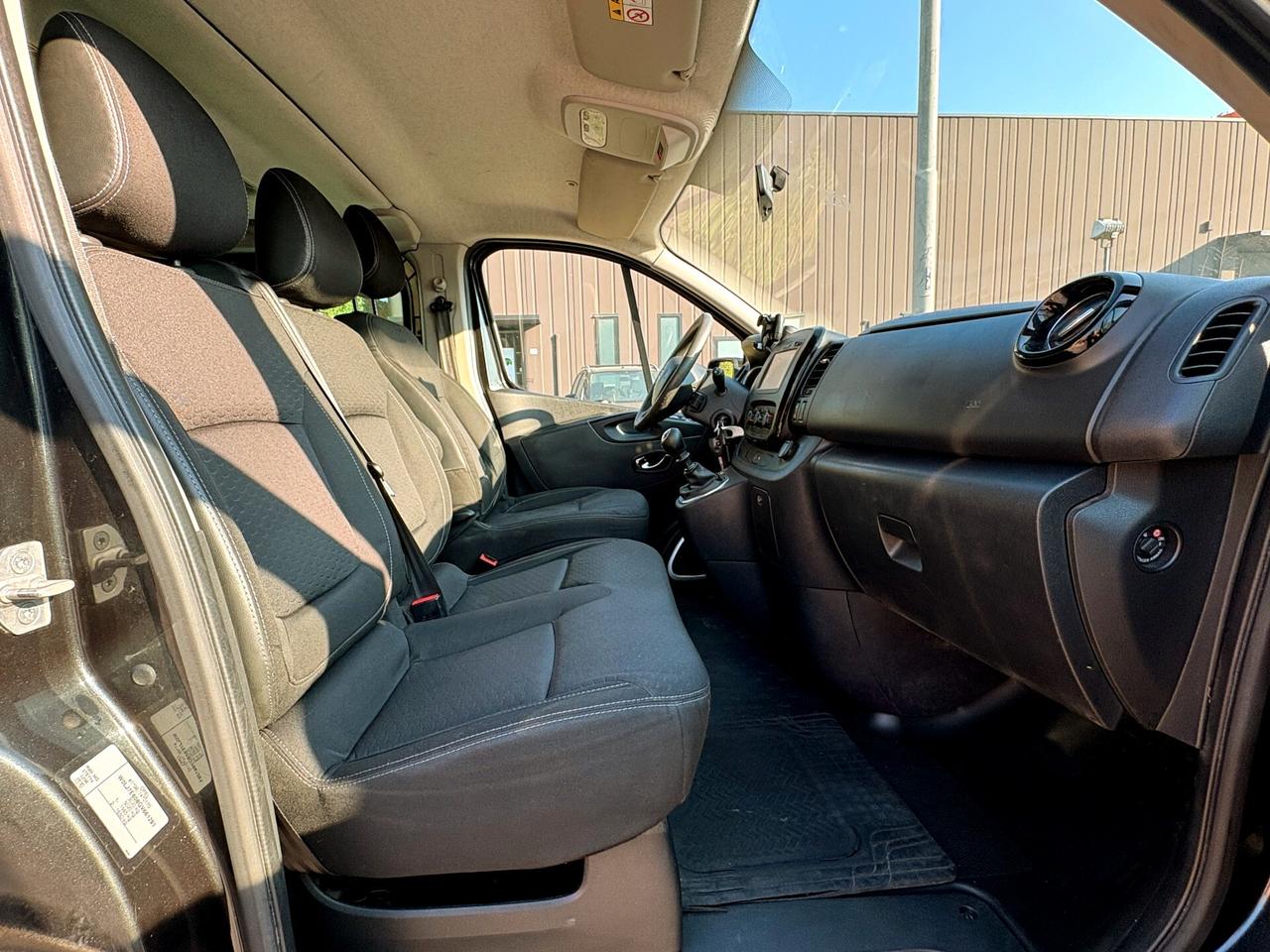 OPEL VIVARO 1.6D 6m- 9 POSTI- EURO 6-Navi-2016