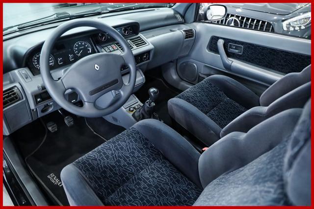 RENAULT Clio 1.8i 16V - ISCIRTTA A.S.I. - OTTIME CONDIZIONI