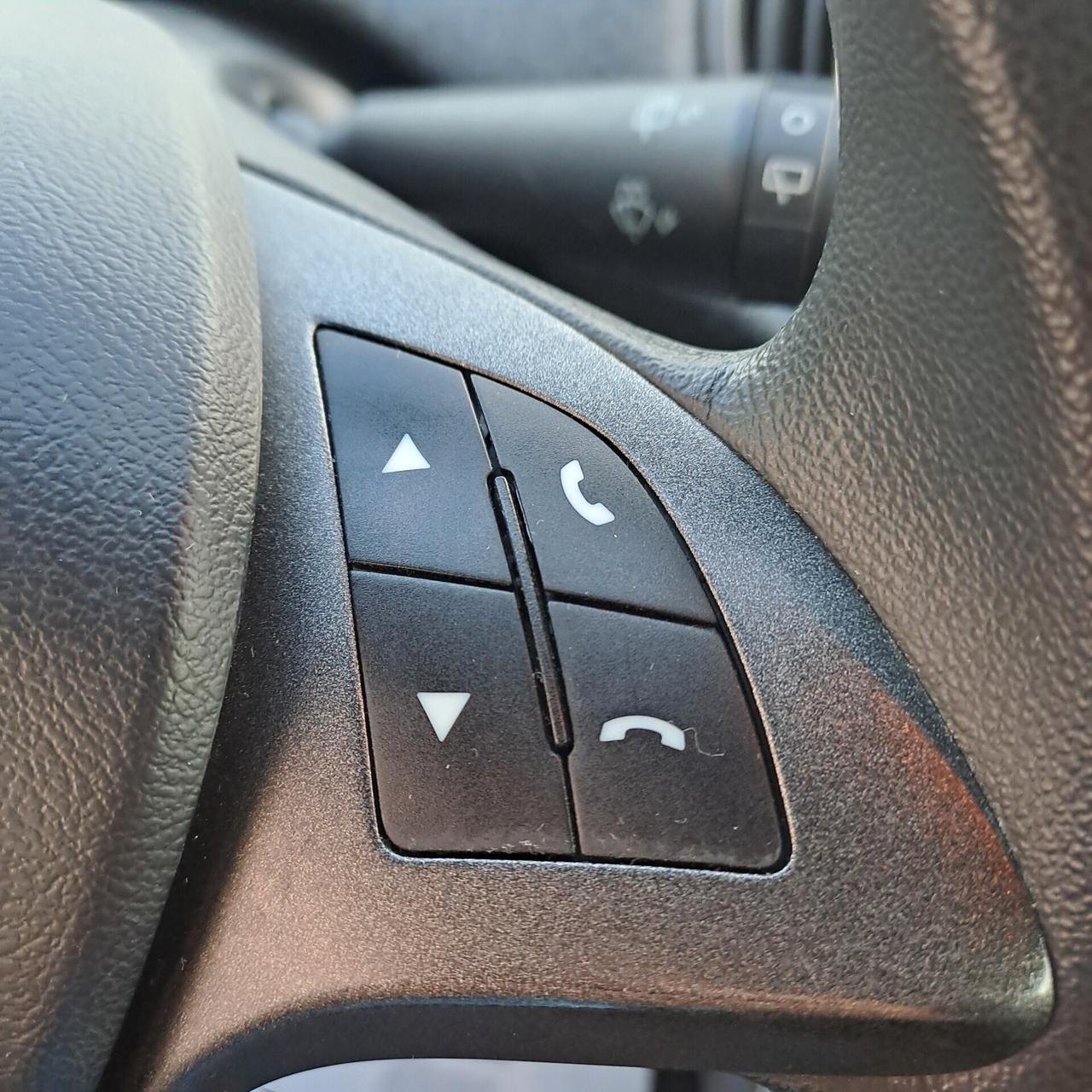 Lancia Ypsilon 1.2 Bz/Gpl 69Cv Ecochic Elefantino Blu