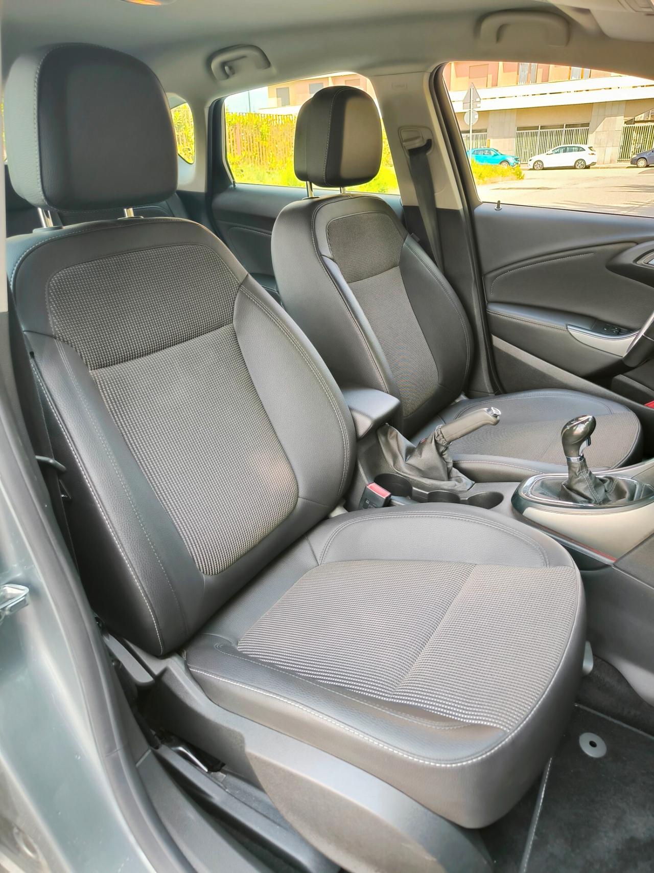 Opel Astra 1.7 CDTI 130CV 5 porte Cosmo