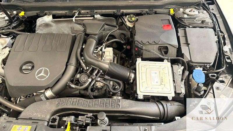 Mercedes-Benz CLA S.Brake CLA 180 Shooting Brake Premium - COME NUOVA!