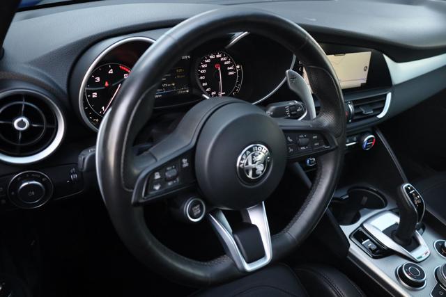 ALFA ROMEO Giulia 2.2 Turbodiesel 210 CV AT8 AWD Q4 Veloce