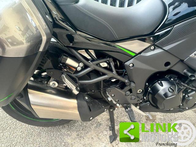 KAWASAKI Versys 1100 S .