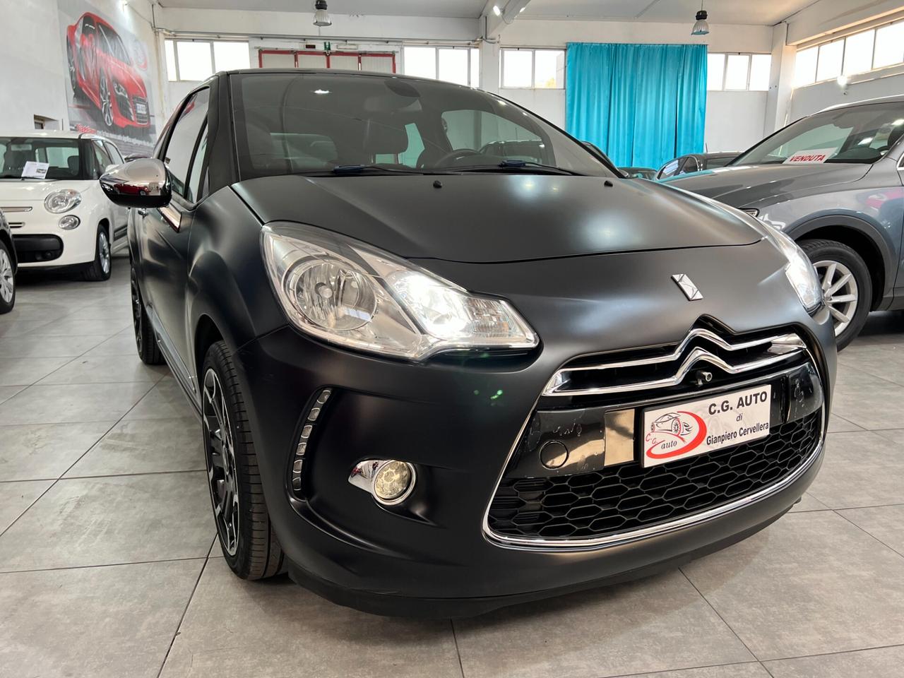 Ds DS3 1.6 90 CV - Just Black - 2011