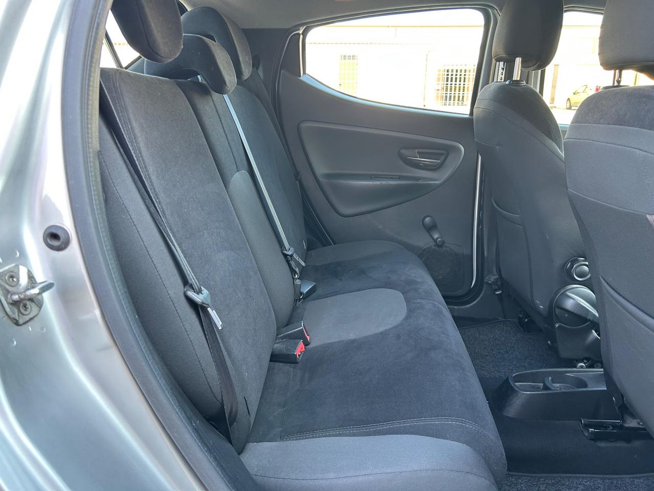 Lancia Ypsilon 1.2 69 CV 5 porte GPL Ecochic Gold