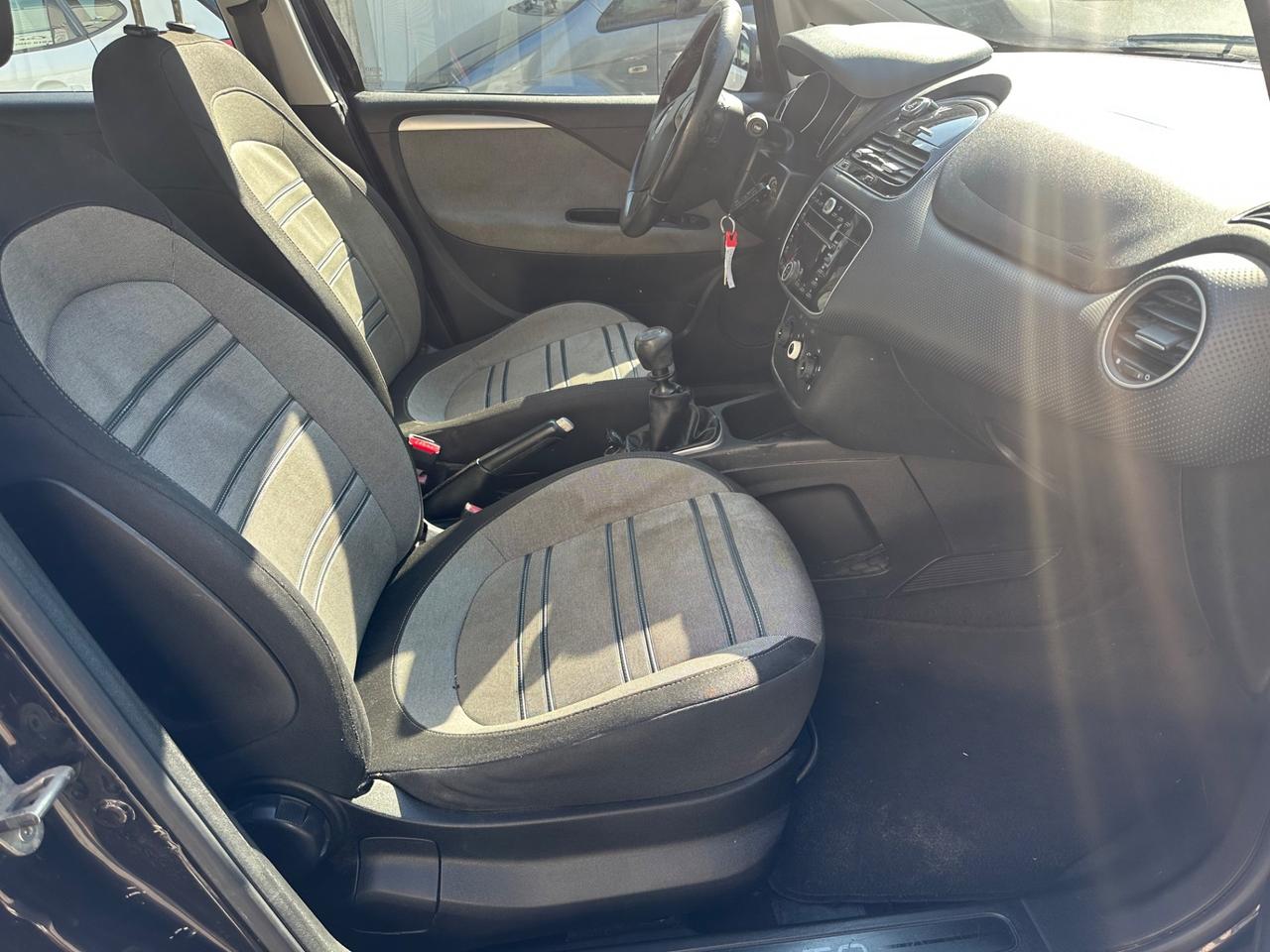 Fiat Punto Evo 1.2 5 porte BENZINA NEOPATENTATI