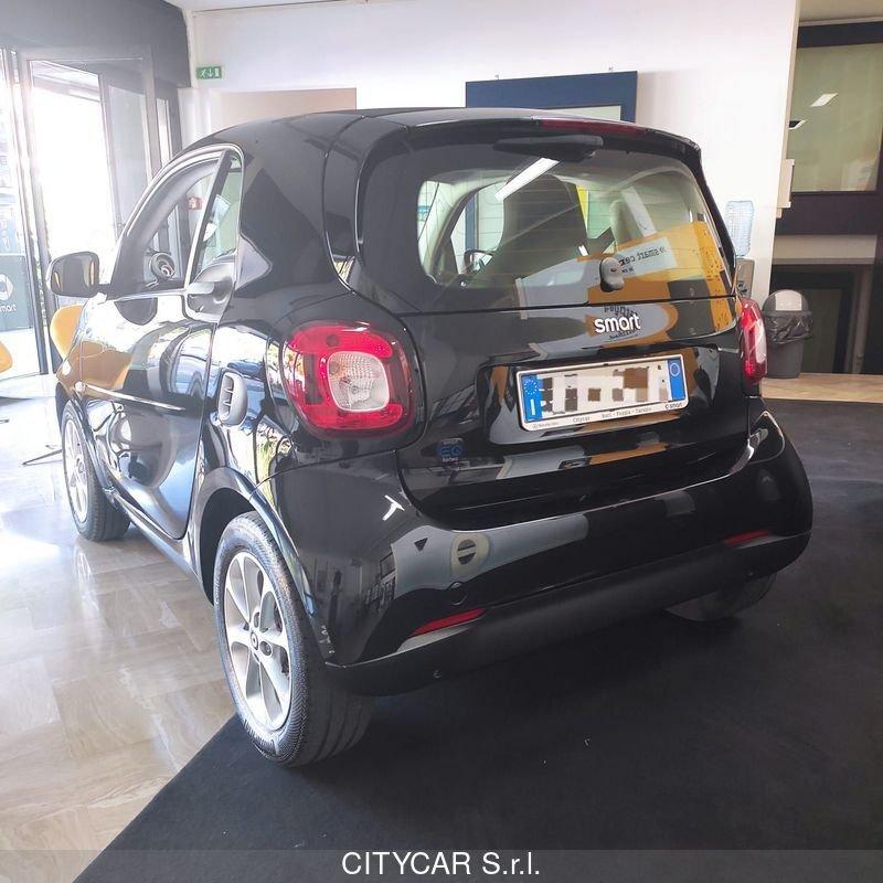 smart fortwo EQ Youngster